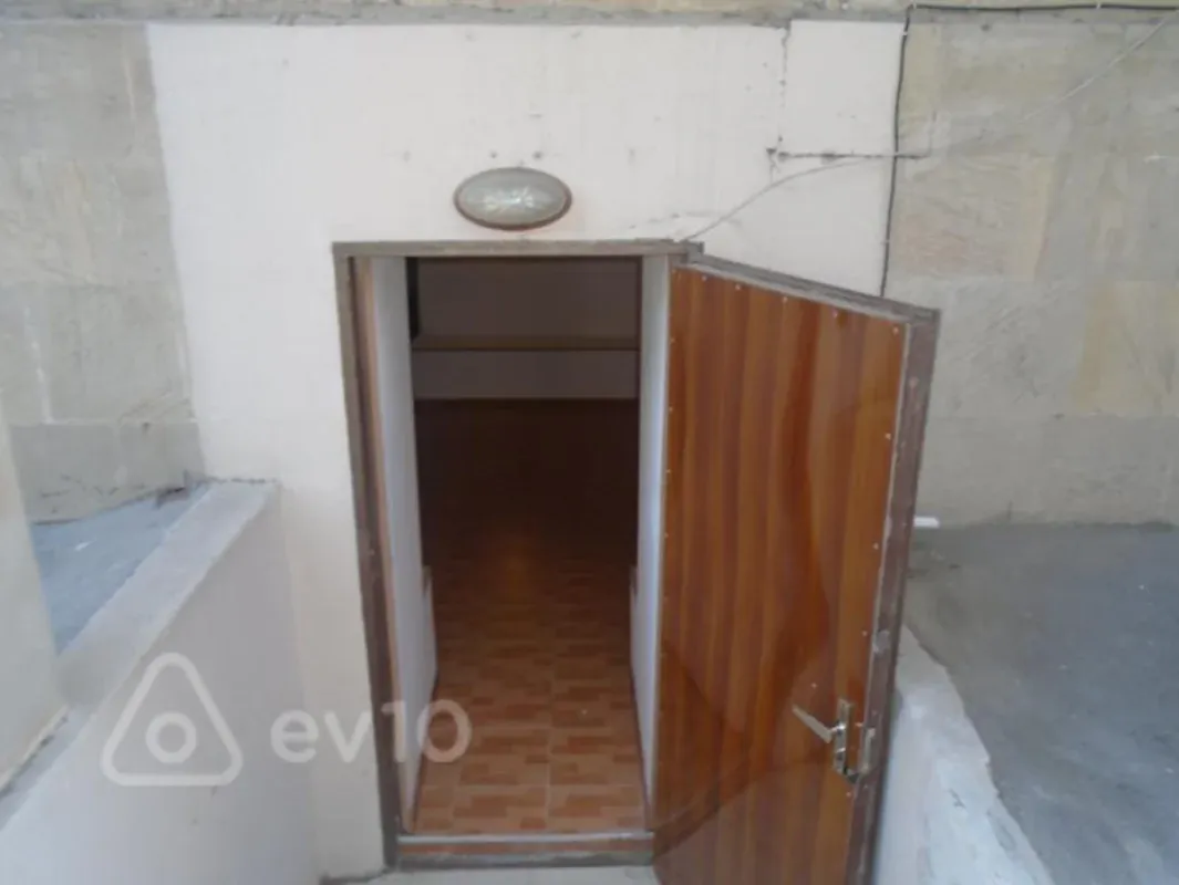 Kirayə verilir mənzil 80 m²