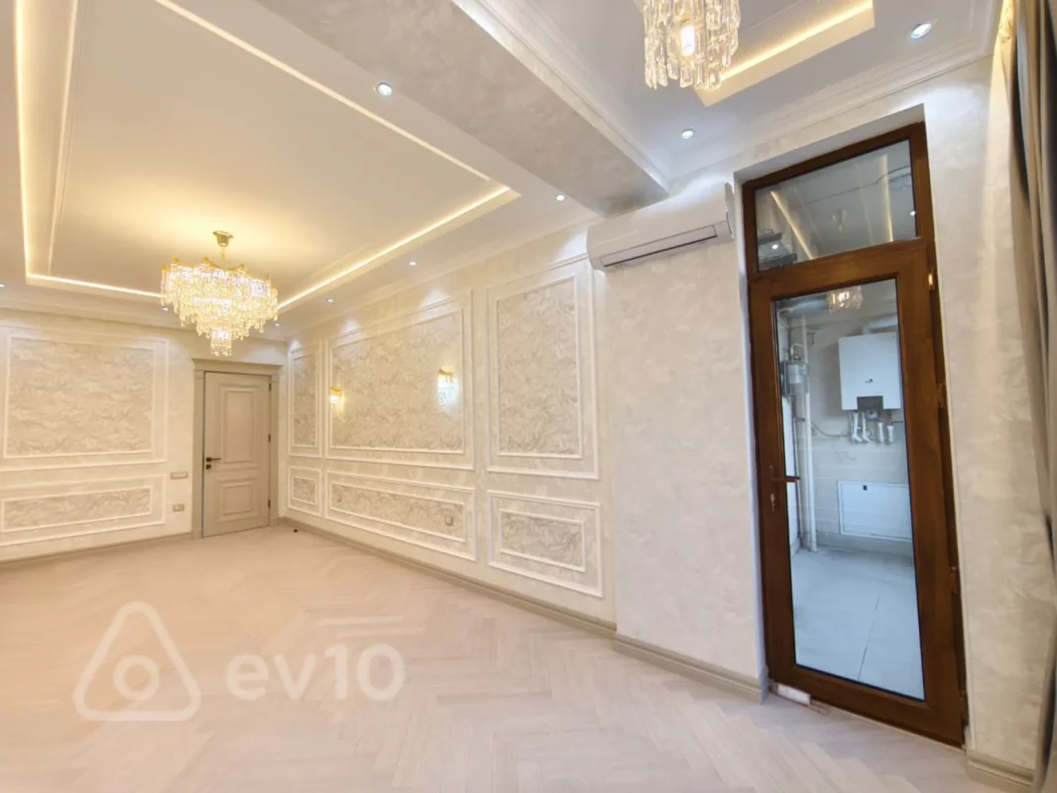 Satılır 2 otaqlı yeni tikili 101 m²