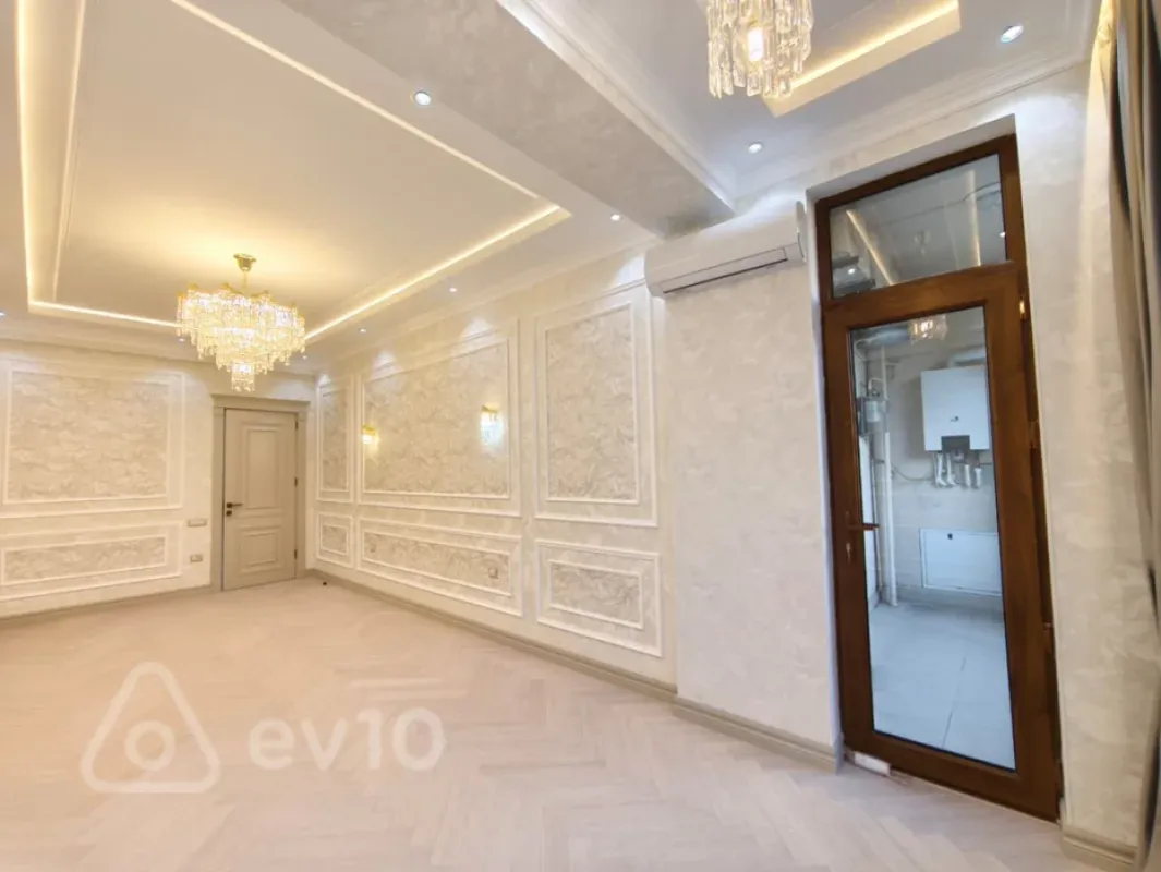 Satılır 2 otaqlı yeni tikili 101 m²