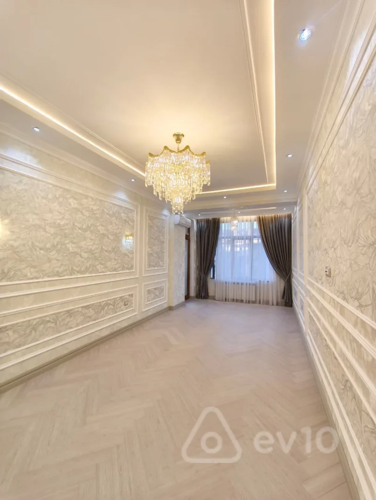 Satılır 2 otaqlı yeni tikili 101 m²