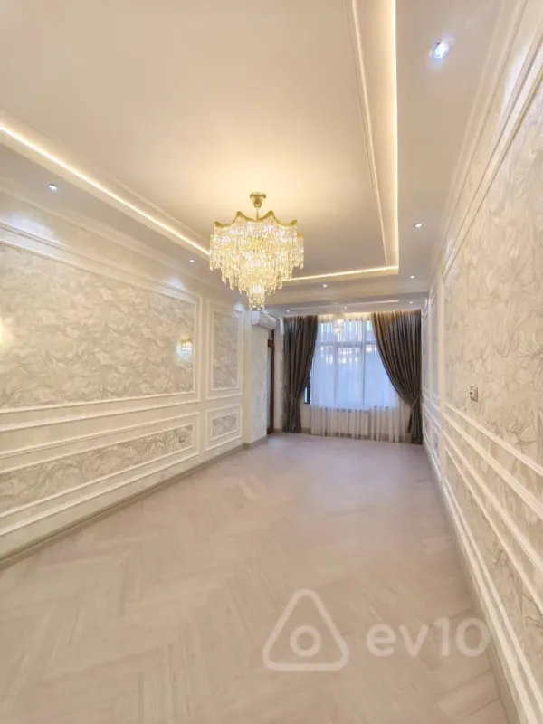 Satılır 2 otaqlı yeni tikili 101 m²