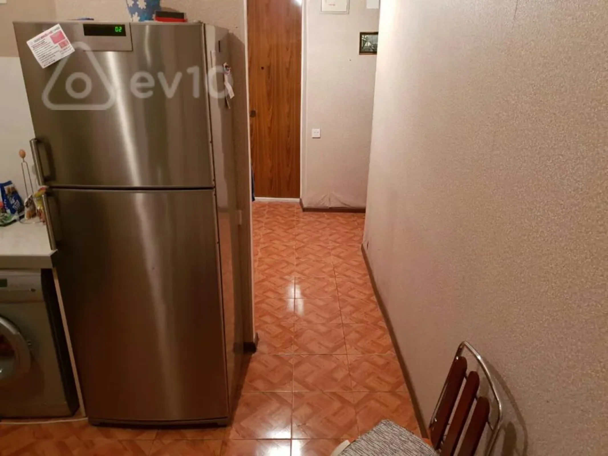 Kirayə verilir 2 otaqlı köhnə tikili 60 m²