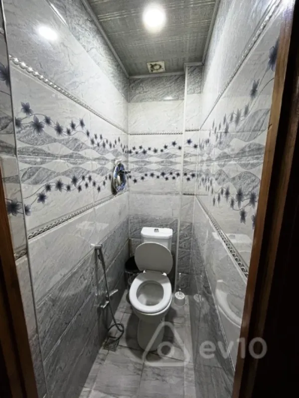 Satılır 3 otaqlı köhnə tikili 70 m²