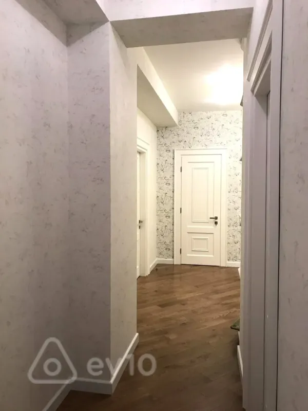Satılır 3 otaqlı yeni tikili 105 m²
