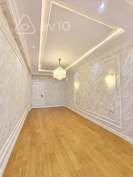 Satılır 2 otaqlı yeni tikili 101 m²