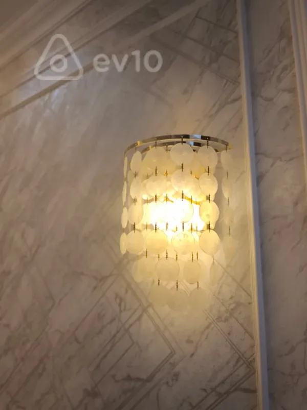 Satılır 2 otaqlı yeni tikili 101 m²