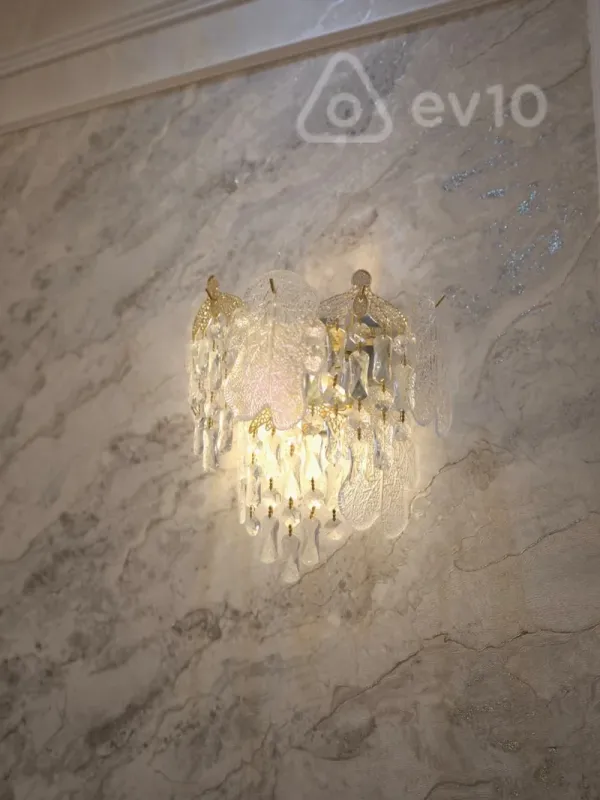 Satılır 2 otaqlı yeni tikili 101 m²