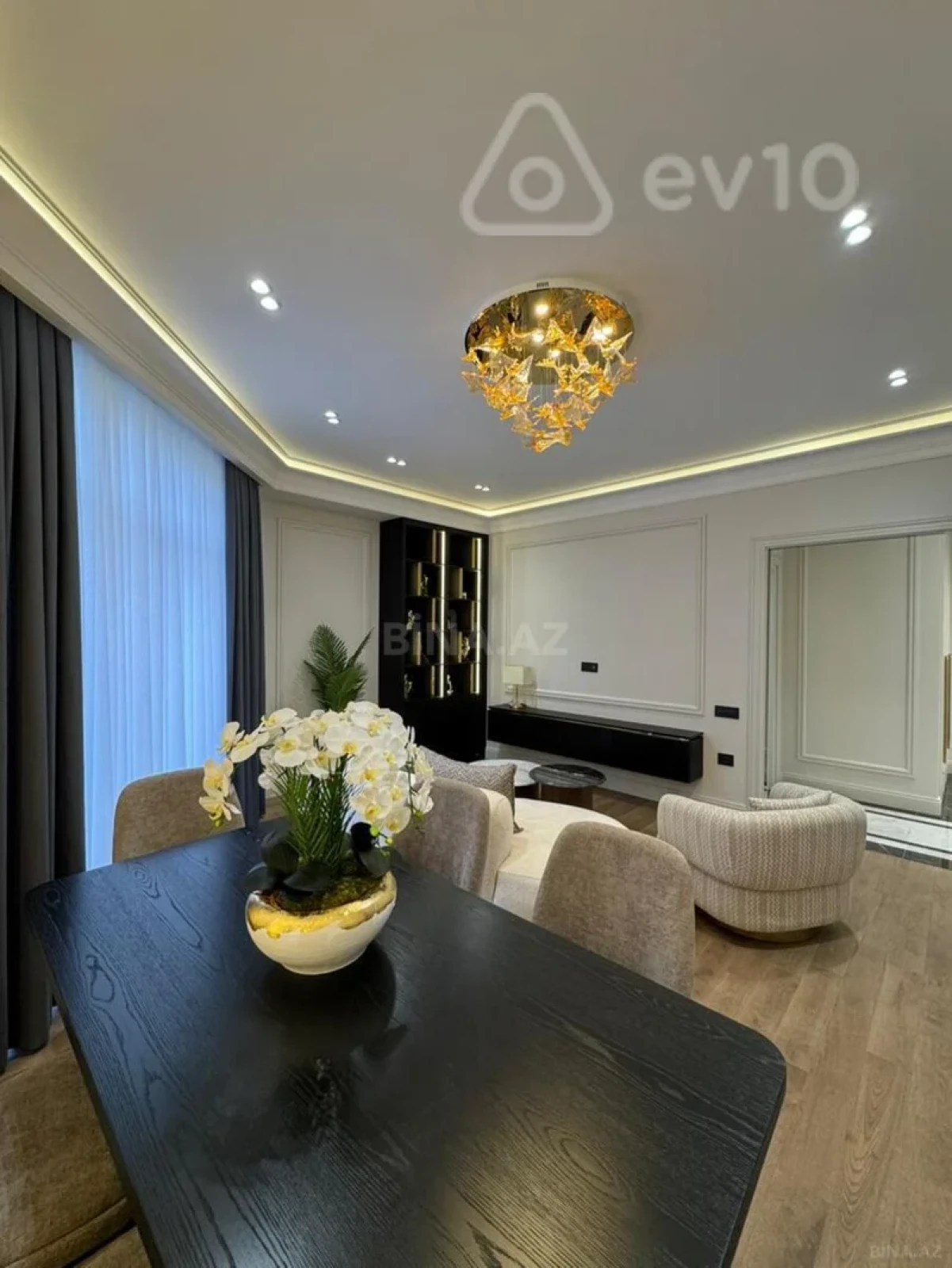 Kirayə verilir 3 otaqlı yeni tikili 123 m²