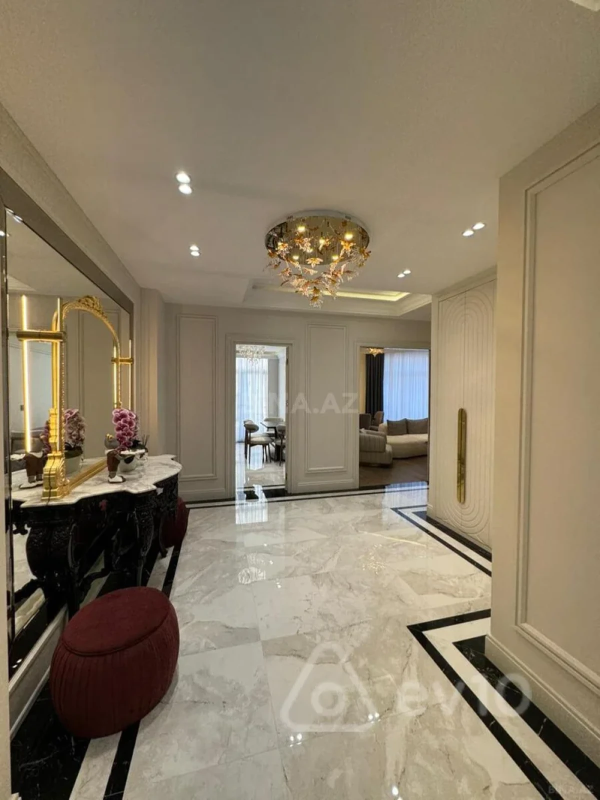 Kirayə verilir 3 otaqlı yeni tikili 123 m²
