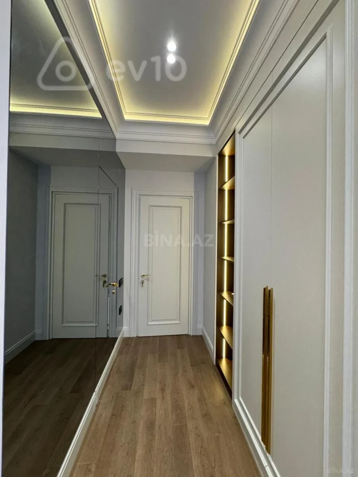 Kirayə verilir 3 otaqlı yeni tikili 123 m²
