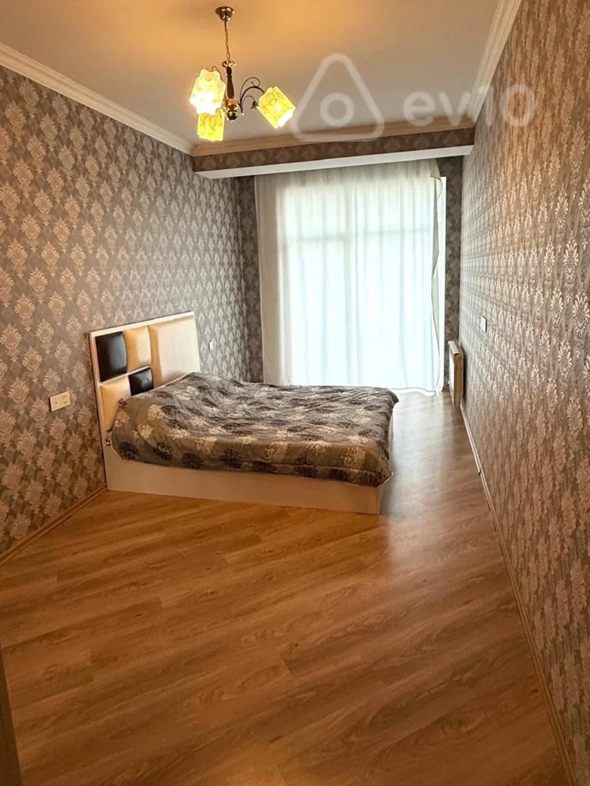 Kirayə verilir 2 otaqlı yeni tikili 80 m²