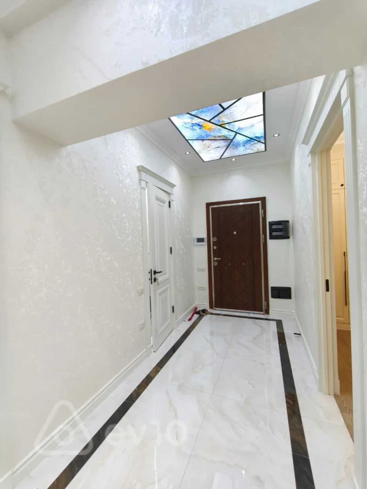 Satılır 3 otaqlı yeni tikili 96 m²