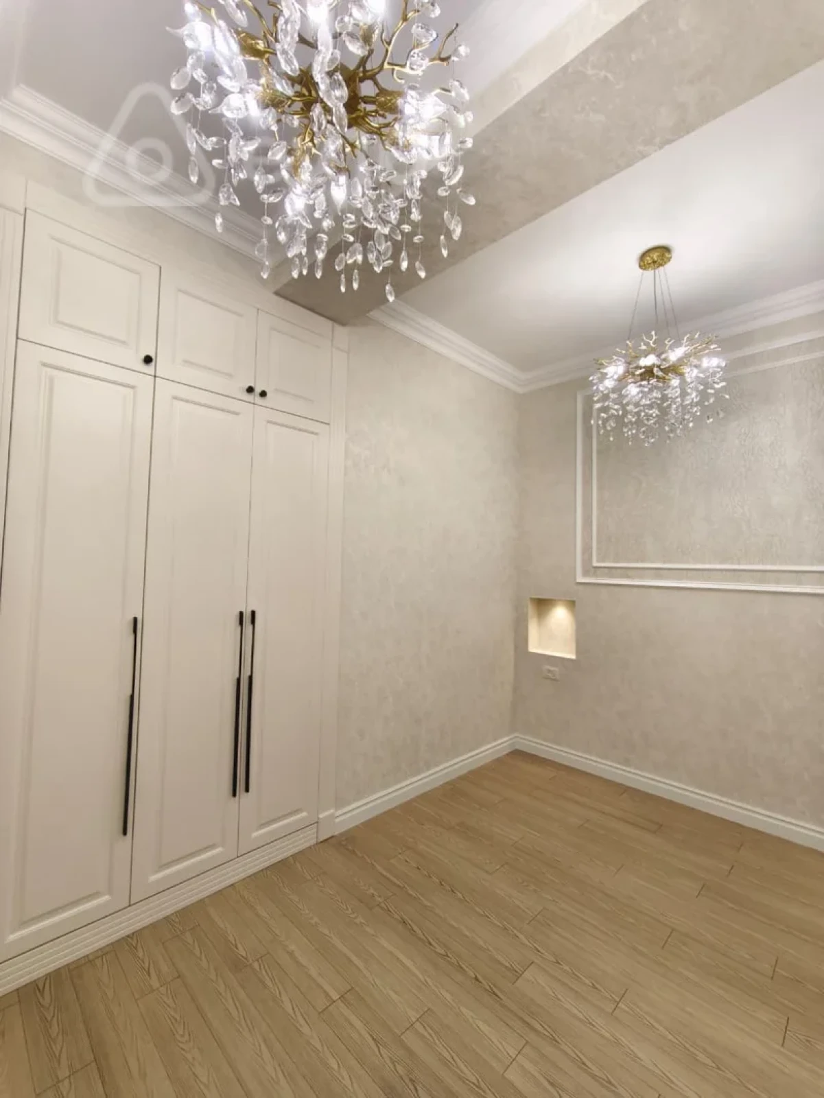 Satılır 3 otaqlı yeni tikili 96 m²