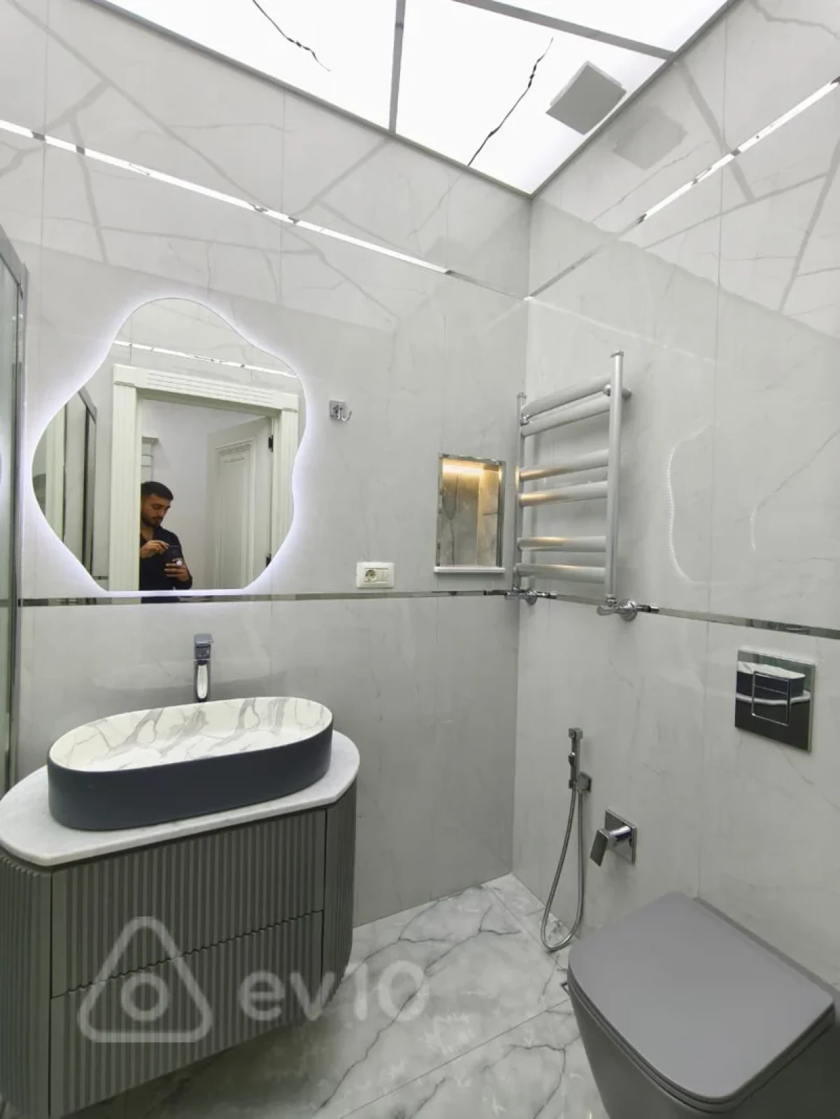 Satılır 3 otaqlı yeni tikili 96 m²