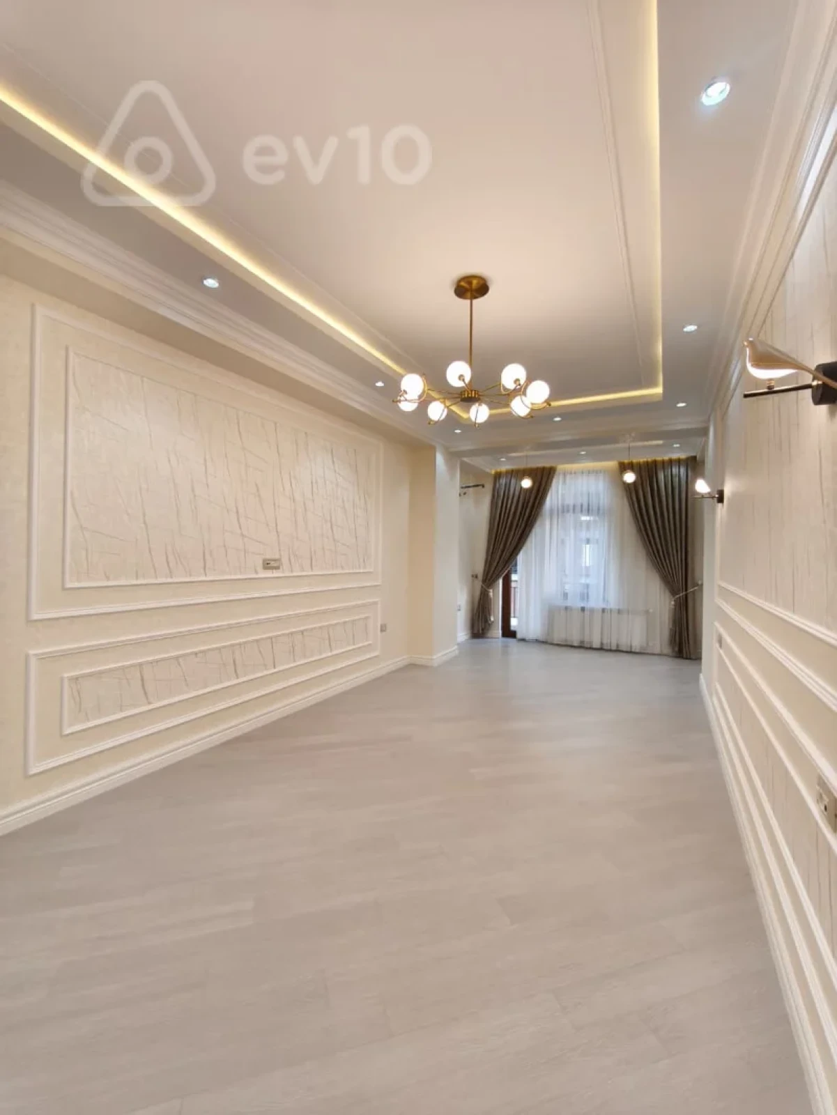 Satılır 3 otaqlı yeni tikili 138 m²