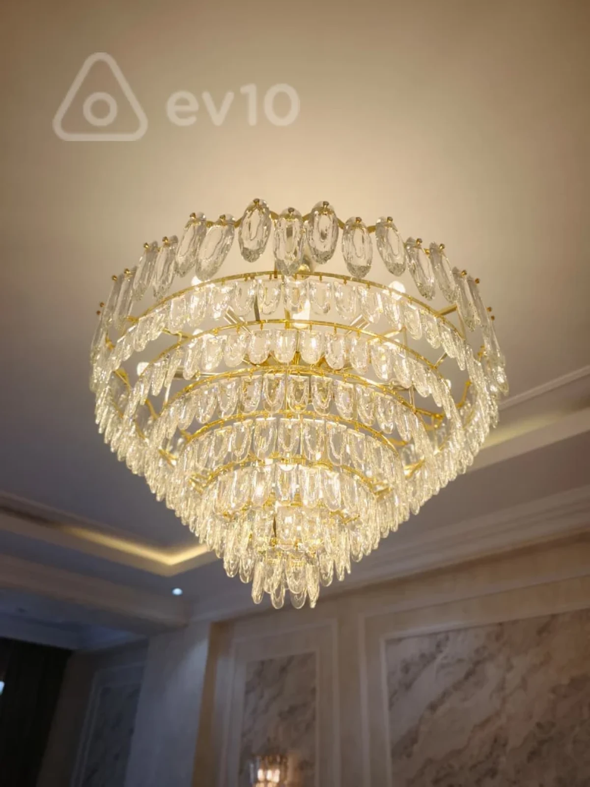 Satılır 3 otaqlı yeni tikili 138 m²