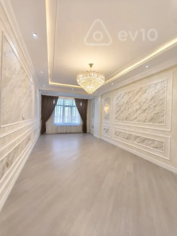Satılır 3 otaqlı yeni tikili 138 m²