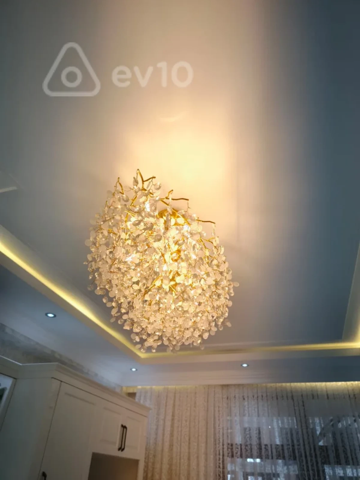 Satılır 3 otaqlı yeni tikili 138 m²