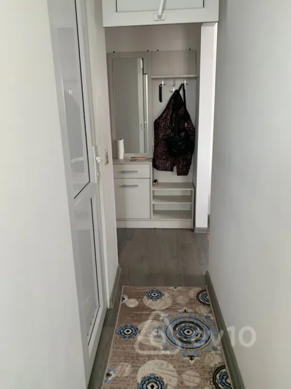 Kirayə verilir 1 otaqlı köhnə tikili 35 m²