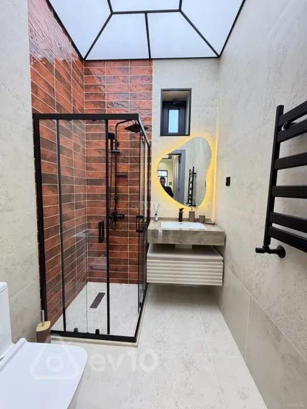 Kirayə verilir 4 otaqlı həyət evi 140 m²