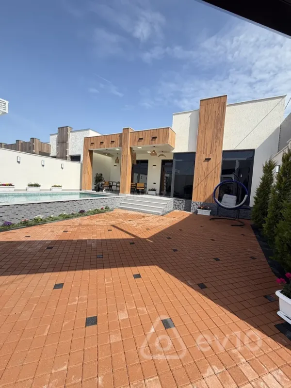 Kirayə verilir 4 otaqlı həyət evi 140 m²