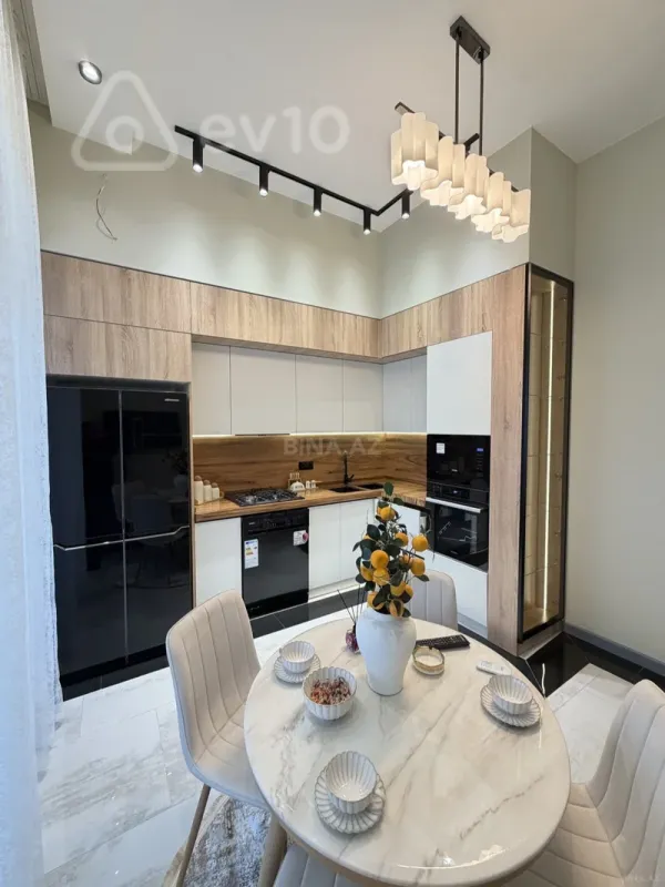 Kirayə verilir 4 otaqlı həyət evi 140 m²