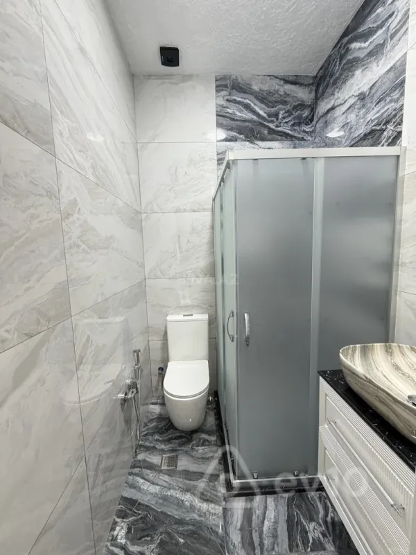 Kirayə verilir 4 otaqlı həyət evi 180 m²