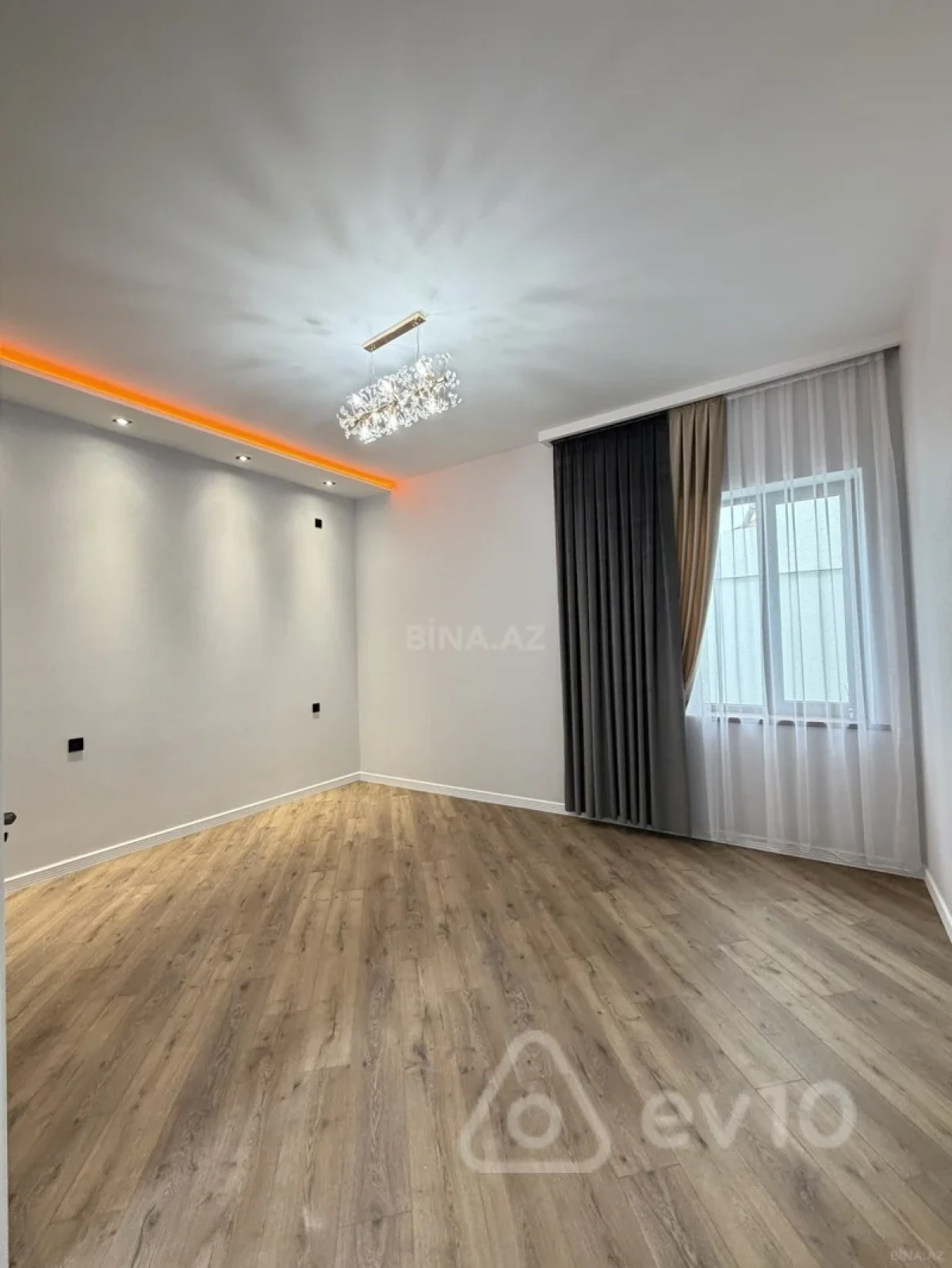 Kirayə verilir 4 otaqlı həyət evi 180 m²