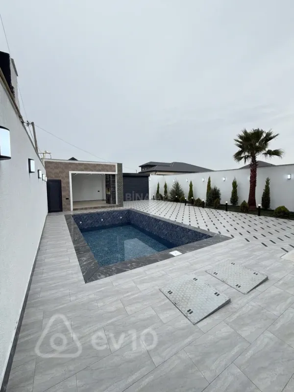 Kirayə verilir 4 otaqlı həyət evi 180 m²