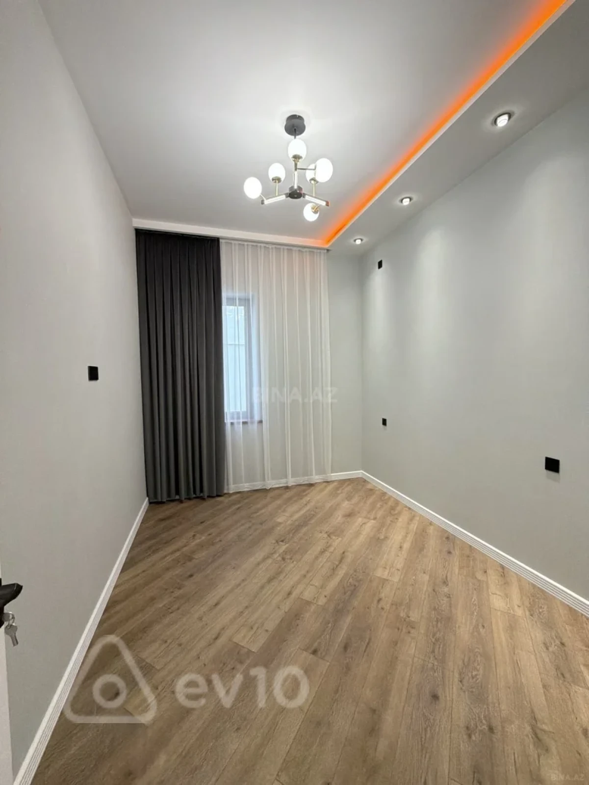 Kirayə verilir 4 otaqlı həyət evi 180 m²
