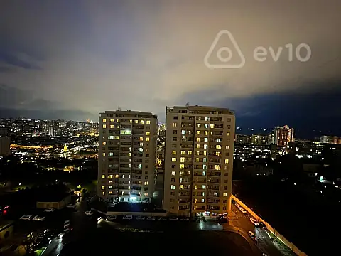 Satılır 4 otaqlı yeni tikili 165 m²