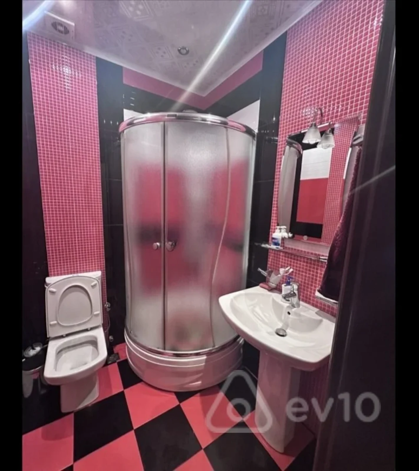 Satılır 4 otaqlı yeni tikili 165 m²