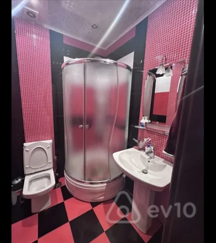 Satılır 4 otaqlı yeni tikili 165 m²