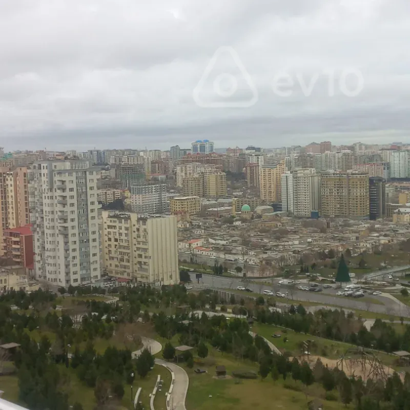 Satılır 4 otaqlı yeni tikili 165 m²
