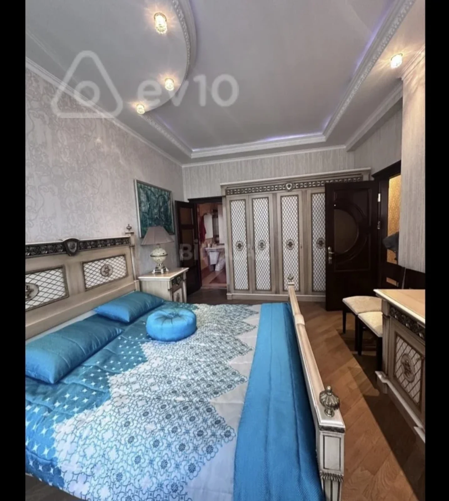 Satılır 4 otaqlı yeni tikili 165 m²
