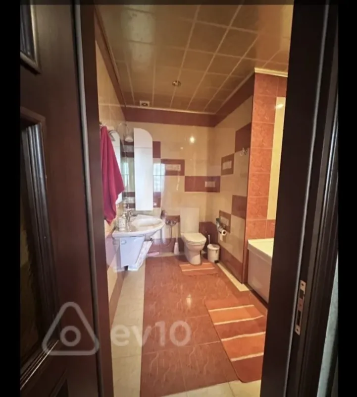 Satılır 4 otaqlı yeni tikili 165 m²