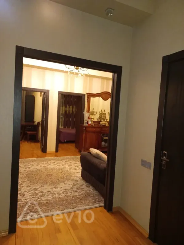 Satılır 2 otaqlı yeni tikili 70 m²