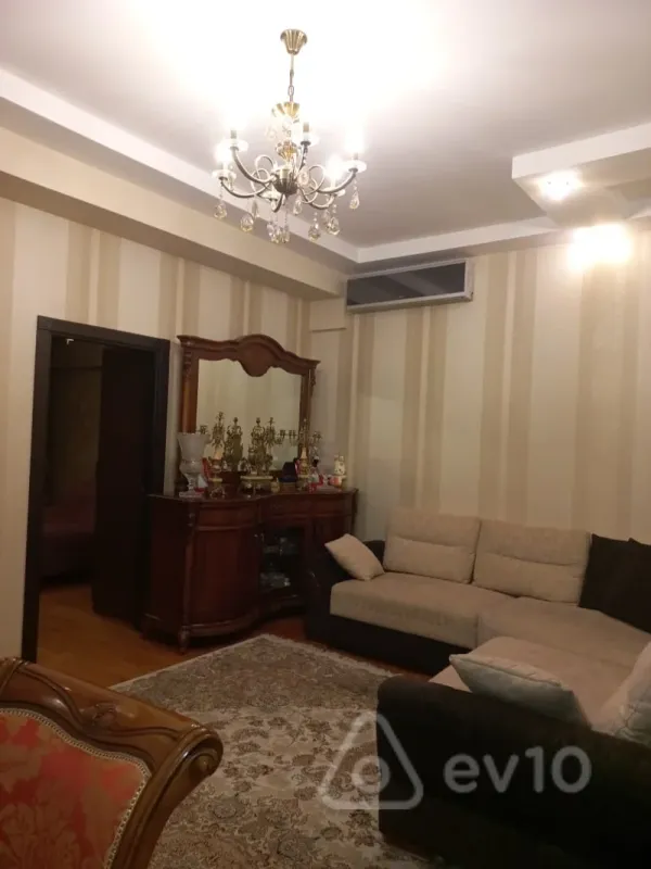 Satılır 2 otaqlı yeni tikili 70 m²