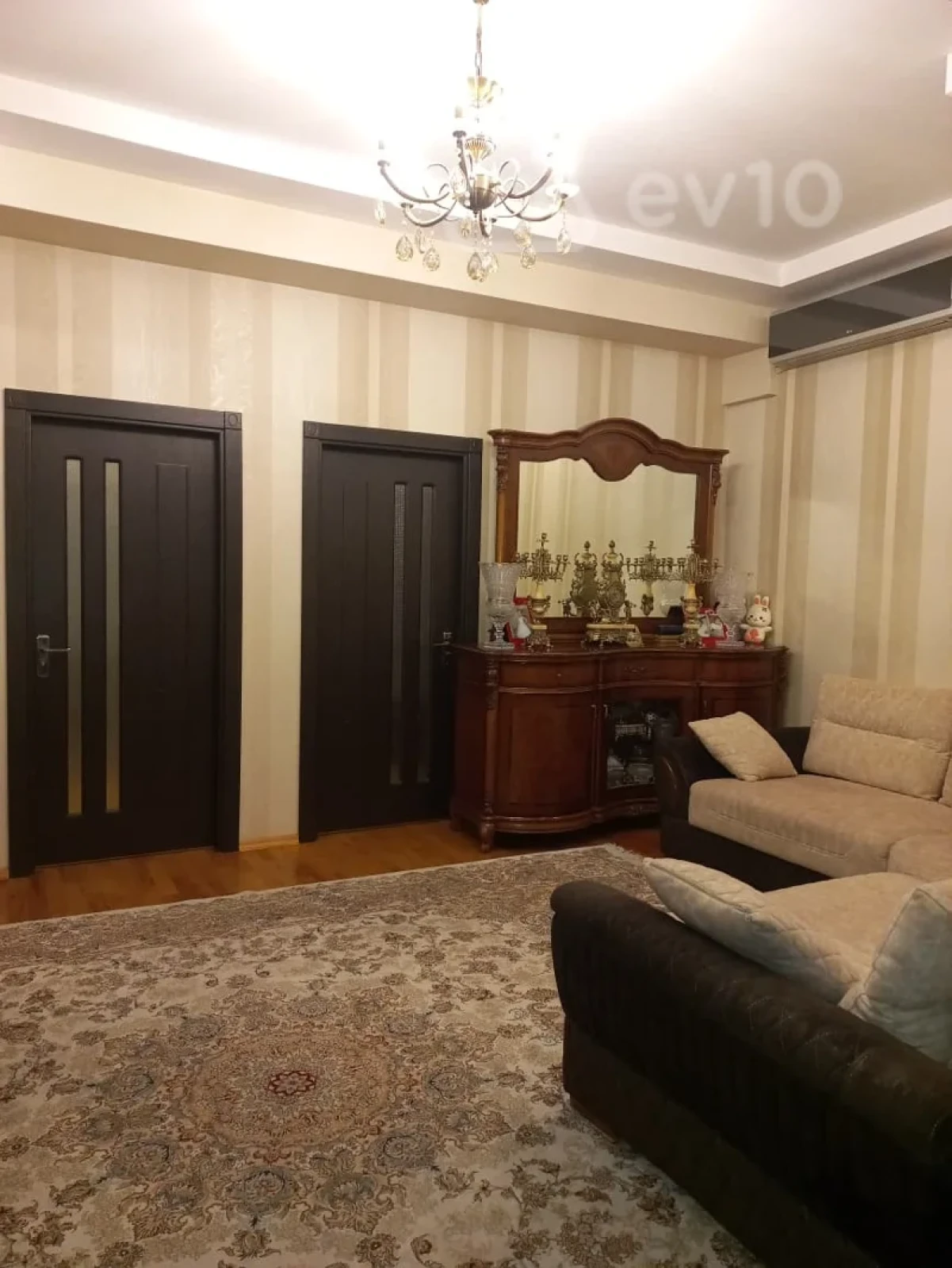 Satılır 2 otaqlı yeni tikili 70 m²