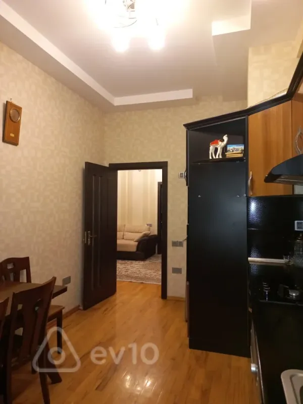Satılır 2 otaqlı yeni tikili 70 m²