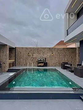 Kirayə verilir 4 otaqlı həyət evi 200 m²