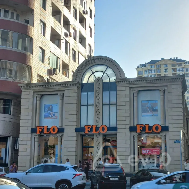 Satılır 4 otaqlı yeni tikili 214 m²