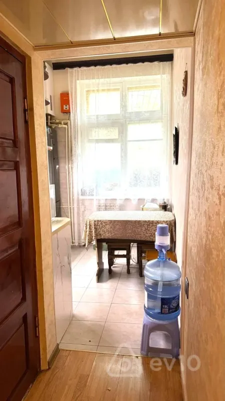 Kirayə verilir 2 otaqlı köhnə tikili 50 m²