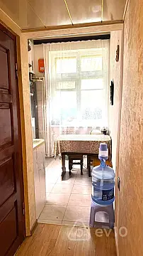 Kirayə verilir 2 otaqlı köhnə tikili 50 m²