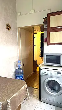Kirayə verilir 2 otaqlı köhnə tikili 50 m²