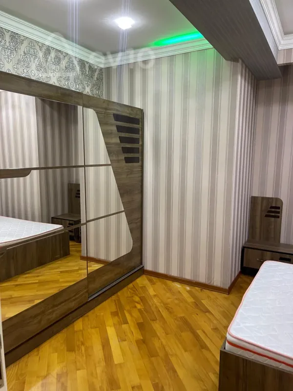 Kirayə verilir 2 otaqlı yeni tikili 60 m²