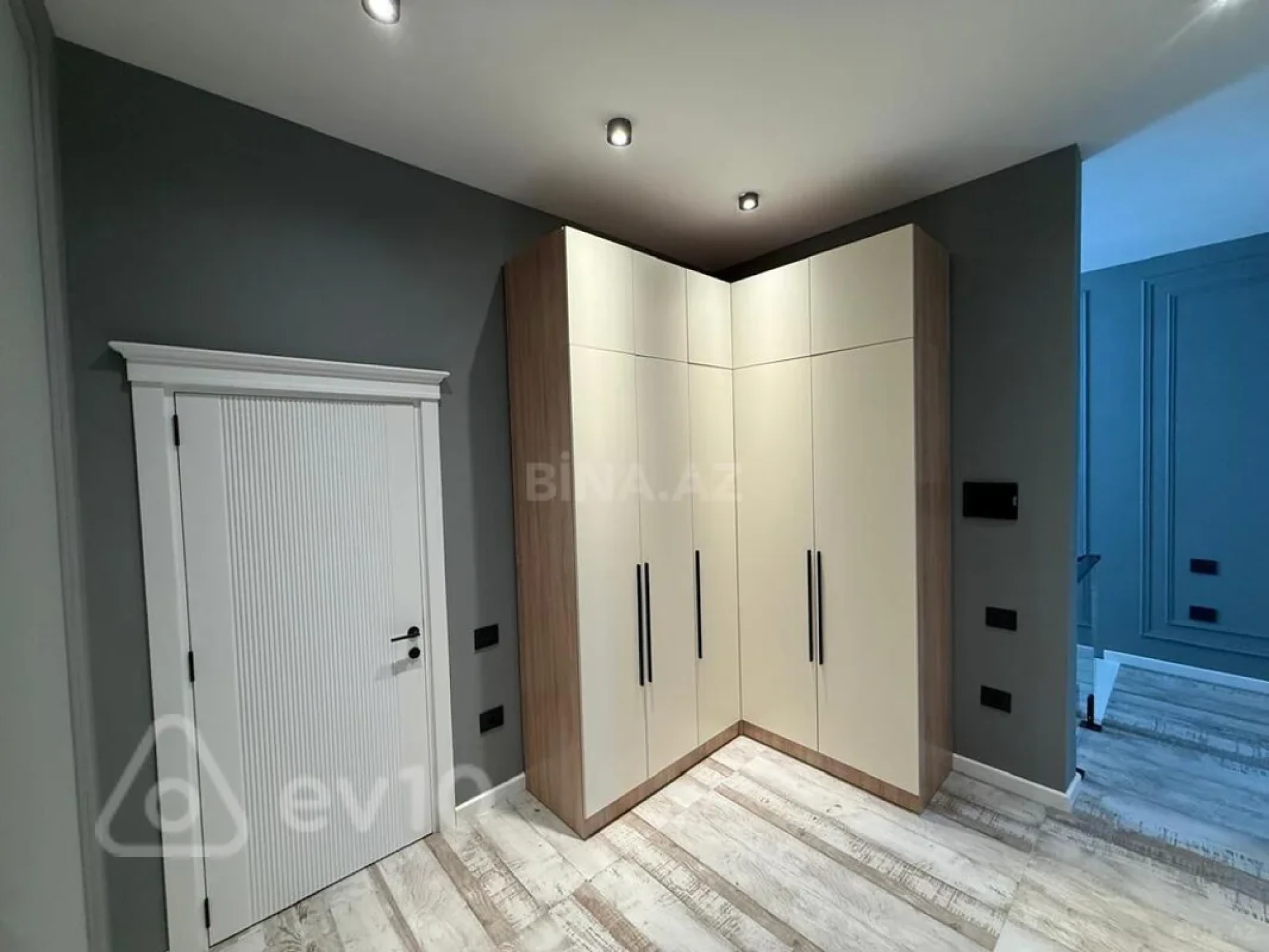 Kirayə verilir 5 otaqlı həyət evi 250 m²