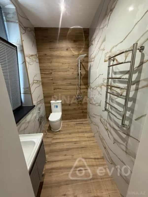 Kirayə verilir 5 otaqlı həyət evi 250 m²