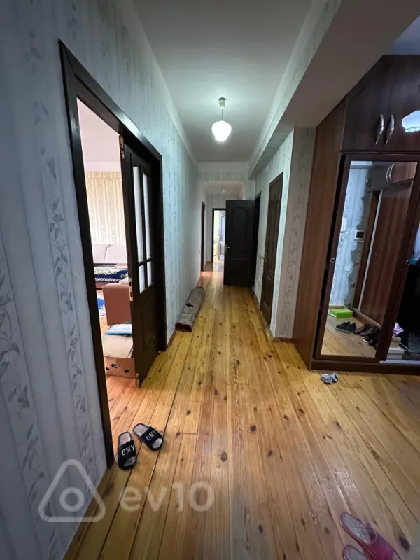 Satılır 3 otaqlı yeni tikili 105 m²