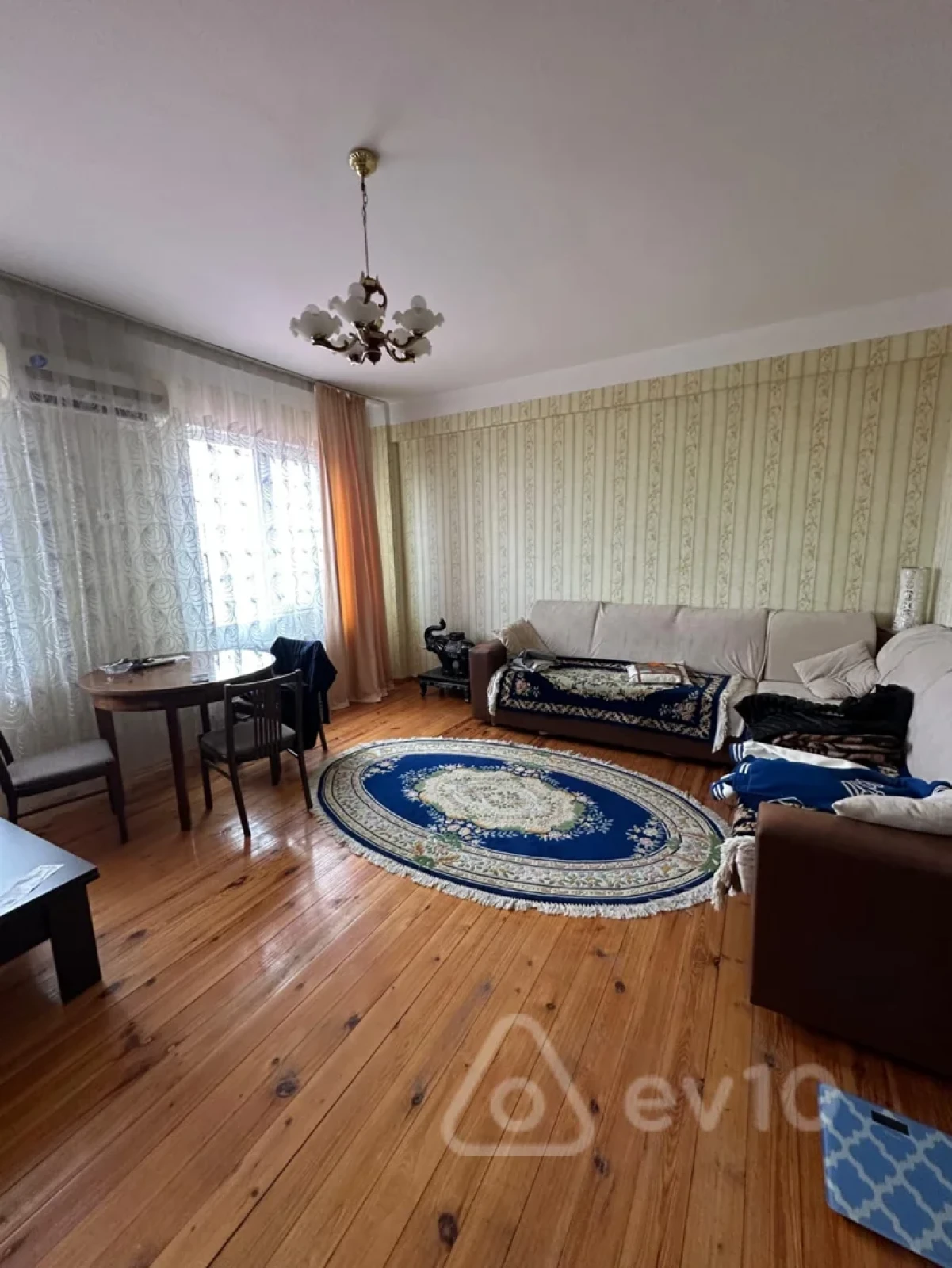 Satılır 3 otaqlı yeni tikili 105 m²
